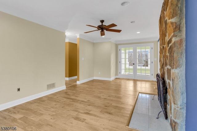 34 Lehigh Rd, Branchburg Twp., NJ 08853