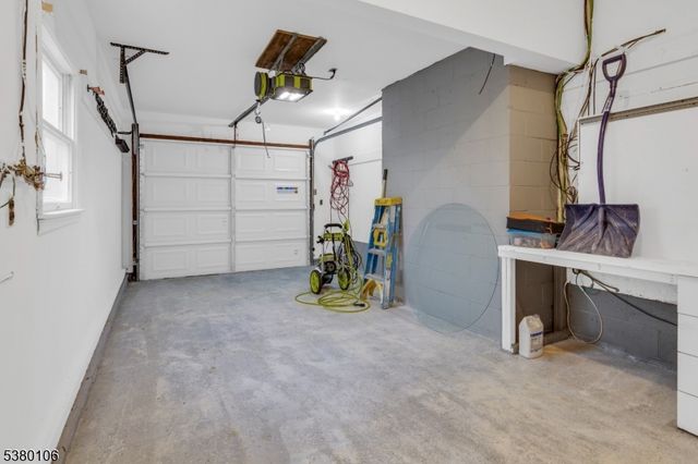 34 Lehigh Rd, Branchburg Twp., NJ 08853