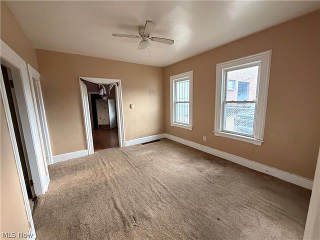 7813 Harvard Avenue, Cleveland, OH 44105