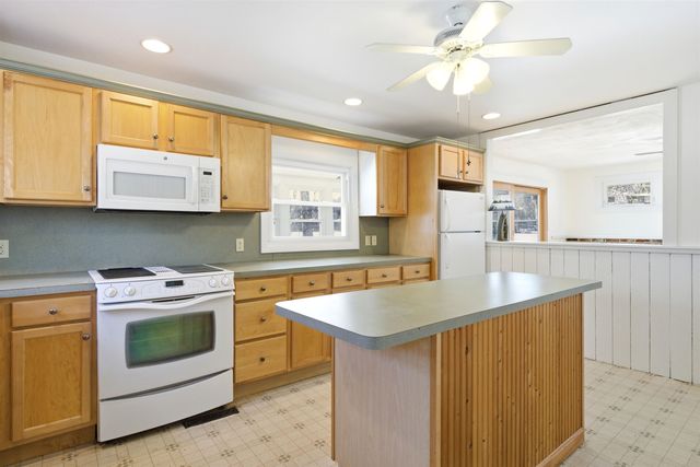 287 Clough Pond Road, Loudon, NH 03307