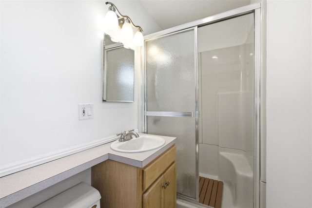 287 Clough Pond Road, Loudon, NH 03307