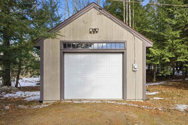 287 Clough Pond Road, Loudon, NH 03307