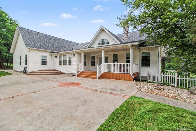6740 Herbst Road, Genoa Township, MI 48114
