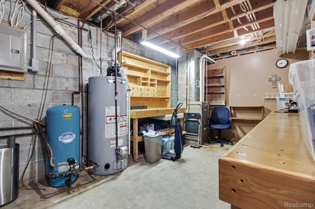 6740 Herbst Road, Genoa Township, MI 48114