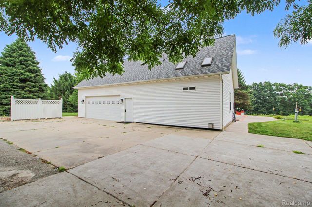 6740 Herbst Road, Genoa Township, MI 48114