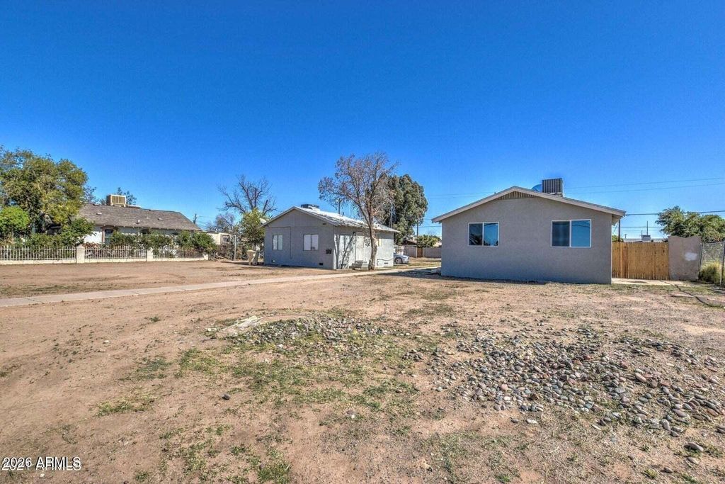 6807 N 61ST Avenue, Glendale, AZ 85301 — photo 3