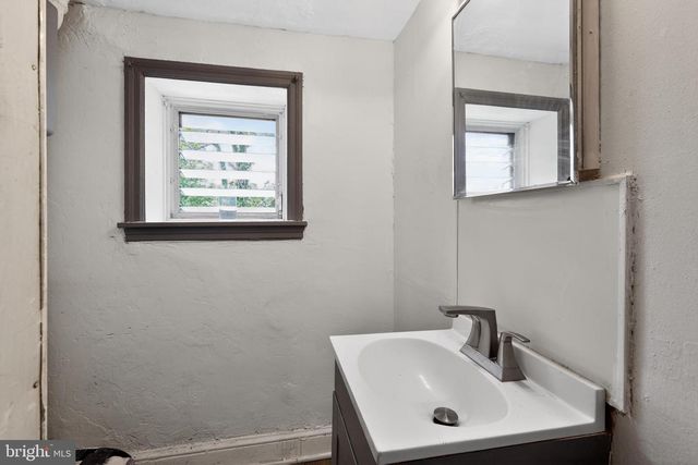 5542 MORRIS ST, Philadelphia, PA 19144