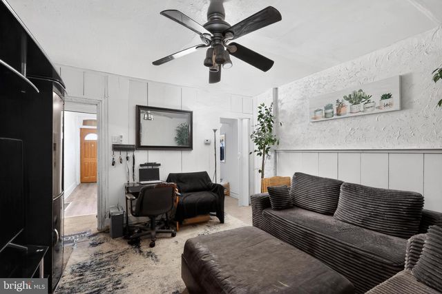5542 MORRIS ST, Philadelphia, PA 19144