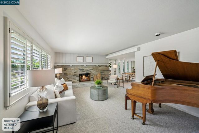326 Dogwood Dr, Walnut Creek, CA 94598