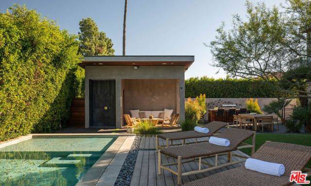 1632 Stradella Road, Los Angeles, CA 90077