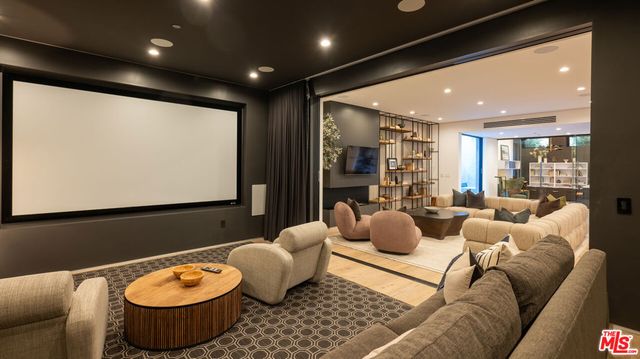 1632 Stradella Road, Los Angeles, CA 90077