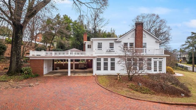 301 Ridge Avenue, Chattanooga, TN 37404