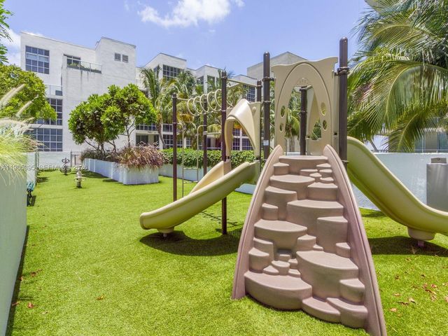 3470 E Coast Ave PH102, Miami, FL 33137