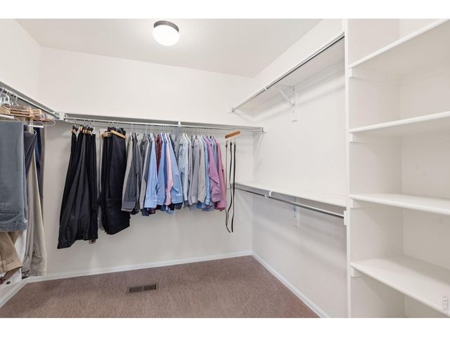 569 Navion Ln, Fort Collins, CO 80524