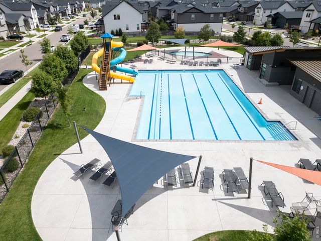 569 Navion Ln, Fort Collins, CO 80524