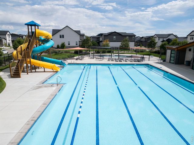 569 Navion Ln, Fort Collins, CO 80524