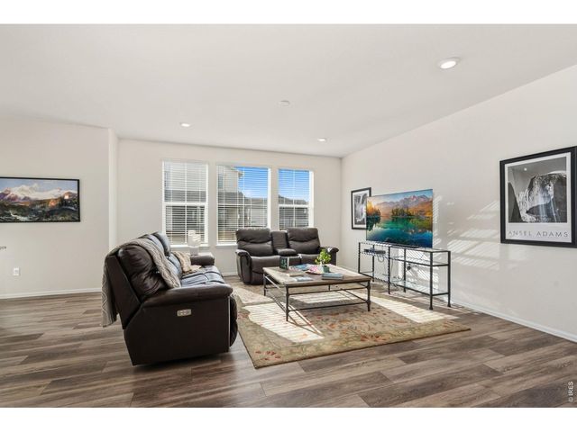 569 Navion Ln, Fort Collins, CO 80524