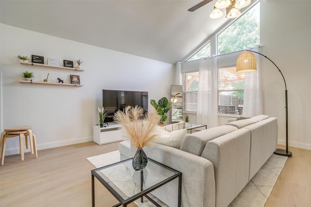 7851 Maiden Lane, Frisco, TX 75035