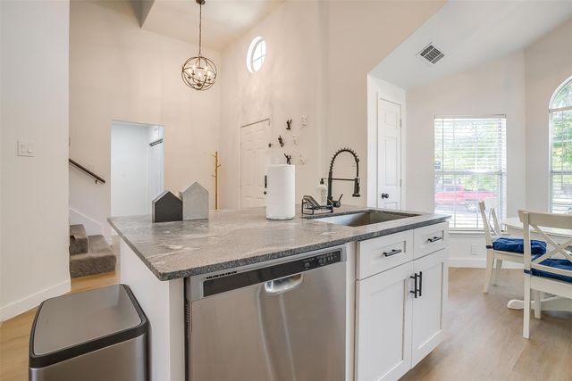 7851 Maiden Lane, Frisco, TX 75035