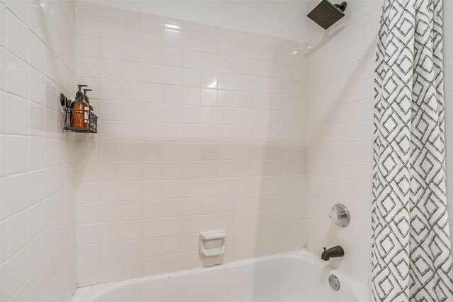 7851 Maiden Lane, Frisco, TX 75035