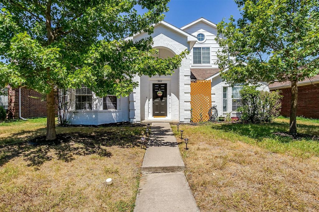7851 Maiden Lane, Frisco, TX 75035