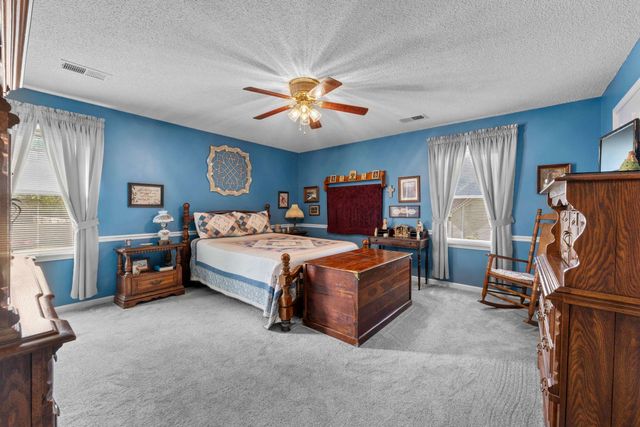 700 LANCELOT LN, Collierville, TN 38017