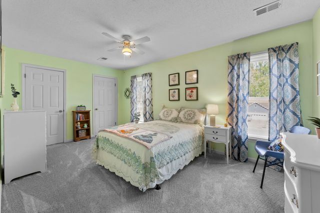 700 LANCELOT LN, Collierville, TN 38017