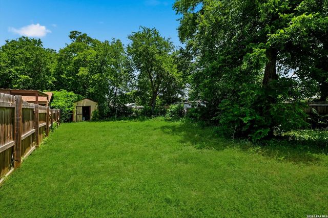 222 Bogle St, San Antonio, TX 78207