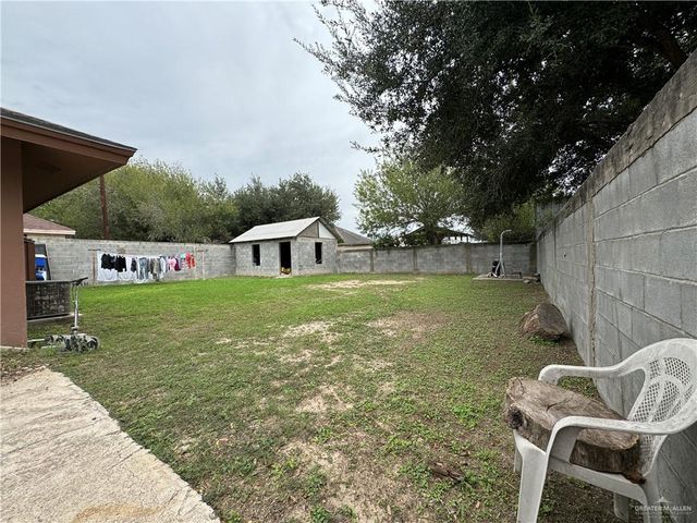 87 Sanchez Drive, Rio Grande City, TX 78582