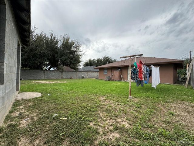 87 Sanchez Drive, Rio Grande City, TX 78582