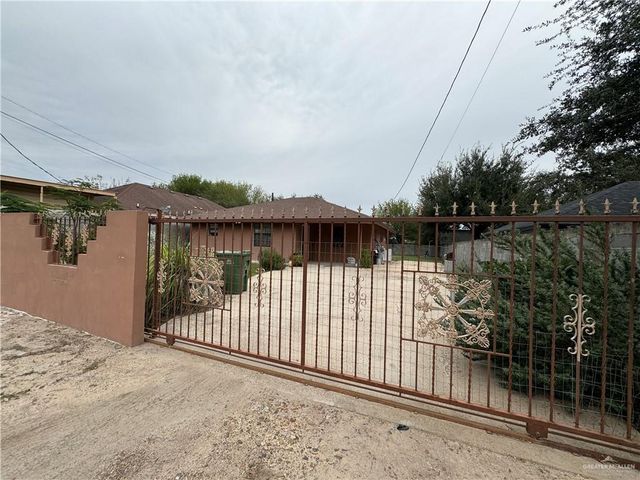 87 Sanchez Drive, Rio Grande City, TX 78582