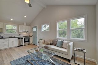 2202 E 10th ST 2, Austin, TX 78702