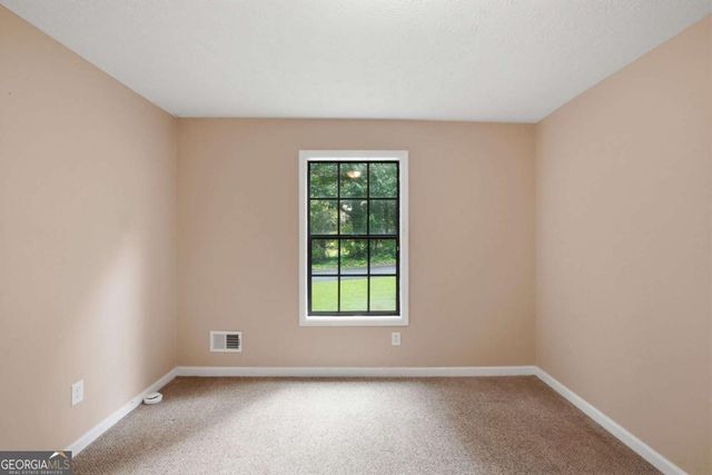 3971 Woodbridge Drive, Snellville, GA 30039