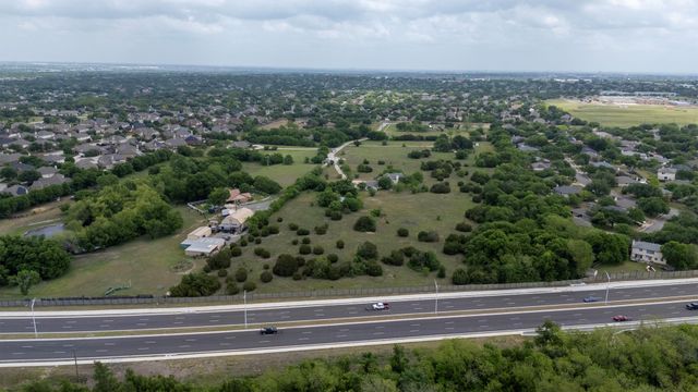 1294 Johnson LN, Round Rock, TX 78665