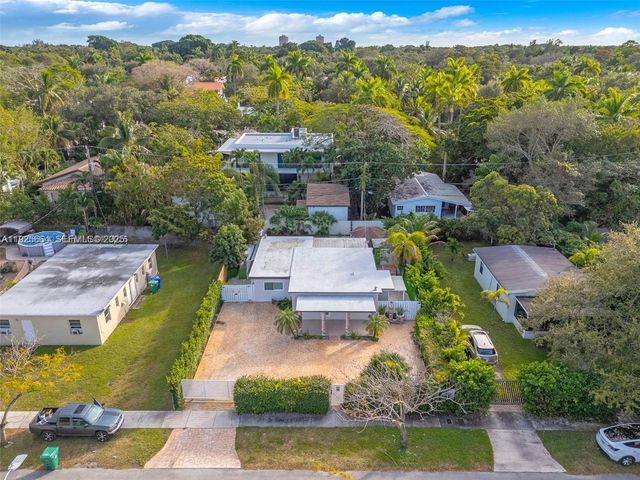 3800 Charles Ter, Miami, FL 33133