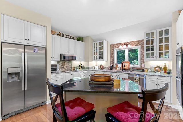 107 Spruce Lane, Zirconia, NC 28790