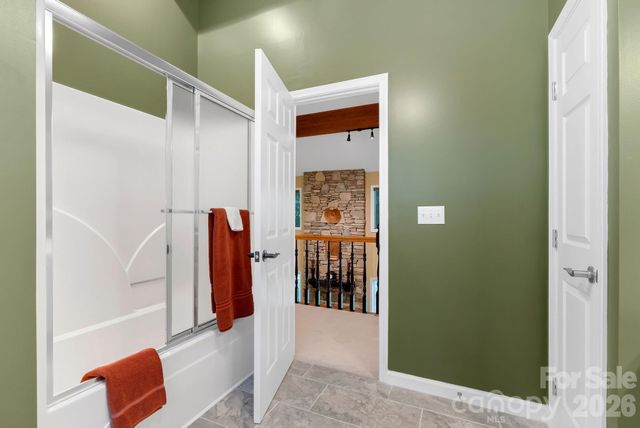 107 Spruce Lane, Zirconia, NC 28790