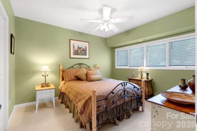 107 Spruce Lane, Zirconia, NC 28790