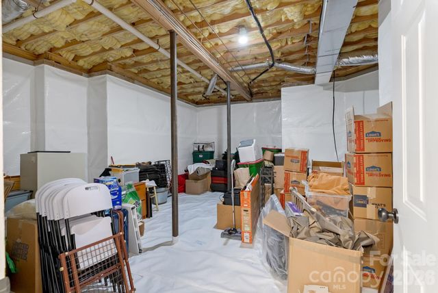 107 Spruce Lane, Zirconia, NC 28790