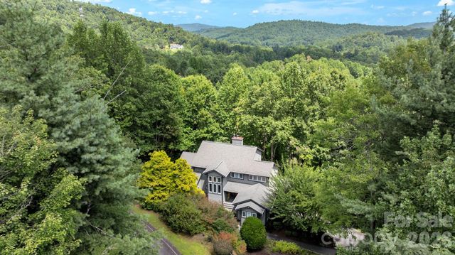 107 Spruce Lane, Zirconia, NC 28790
