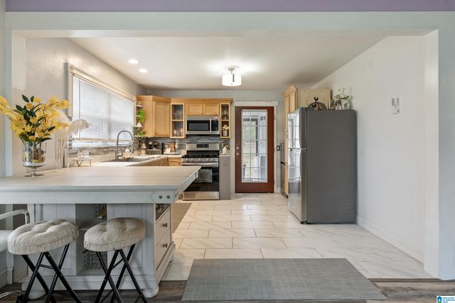 1135 BERRY STREET, Leeds, AL 35094