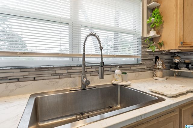 1135 BERRY STREET, Leeds, AL 35094