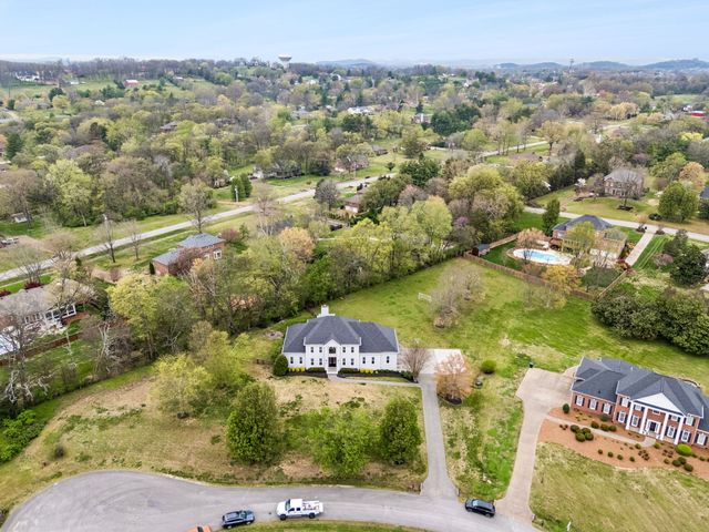 2270 Avery Ct, Franklin, TN 37067