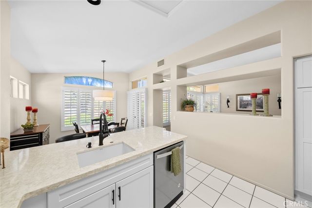 38742 Burgundy Lane, Palm Desert, CA 92211