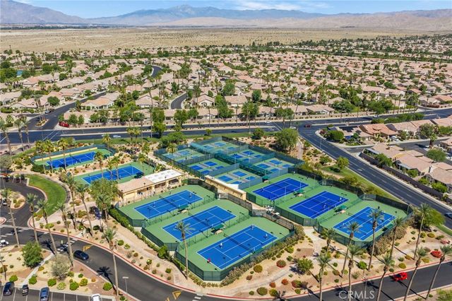 38742 Burgundy Lane, Palm Desert, CA 92211