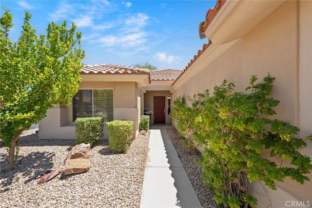 38742 Burgundy Lane, Palm Desert, CA 92211