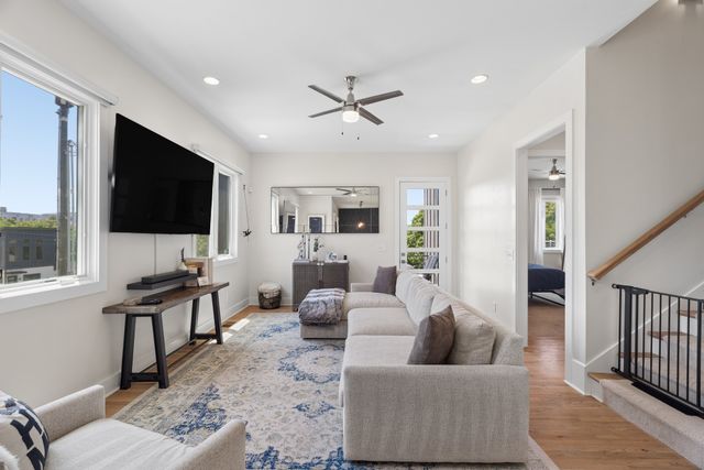 1026 Argyle Ave, Nashville, TN 37203