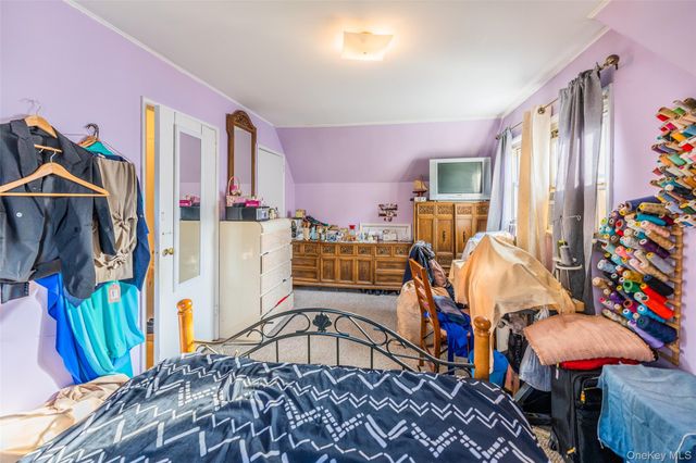 76-04 167th Street, Fresh Meadows, NY 11366