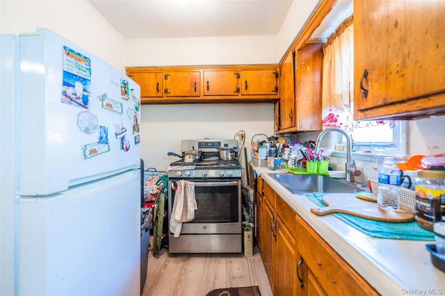 76-04 167th Street, Fresh Meadows, NY 11366