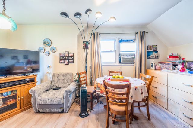 76-04 167th Street, Fresh Meadows, NY 11366